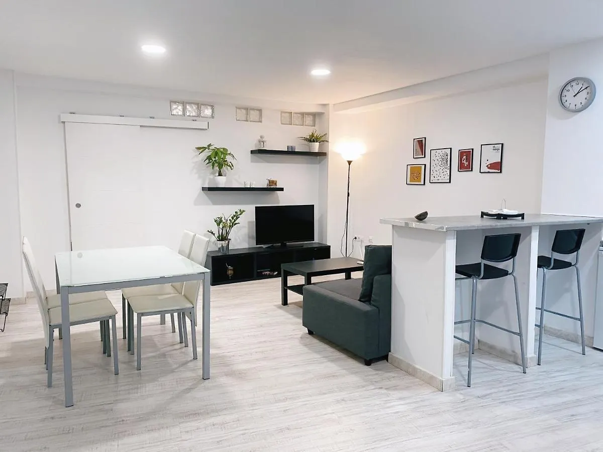 Gmc Turistics - The Atarazanas Market House Malaga Apartment